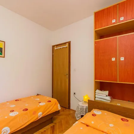 App For 4 Persons, Beautiful Sea View, 15 *